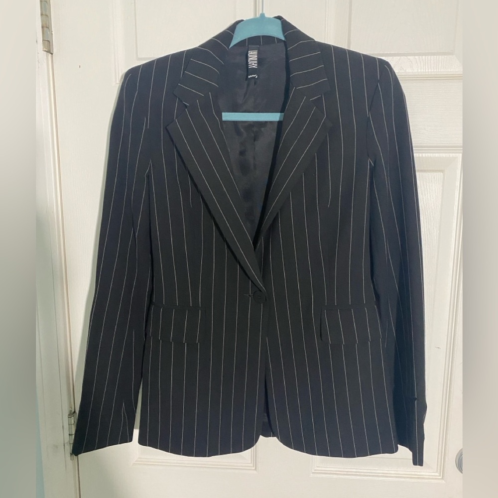 Laundry - Black pin stripe blazer